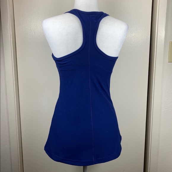 Blue workout tank - Picture 2 of 4